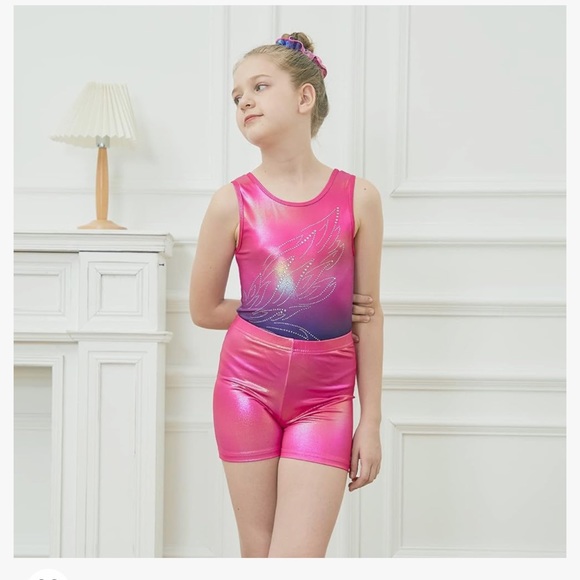 NEW Gymnastics leotard/shorts/scrunchie set - Picture 2 of 6